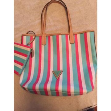 Guess Large Striped Vinyl Tote Beach Bag Travel Weekender With Cosmetic Bag