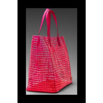 Marc by Marc Jacobs Checkmate Tote in Diva Pink Beach bag Sold out $198