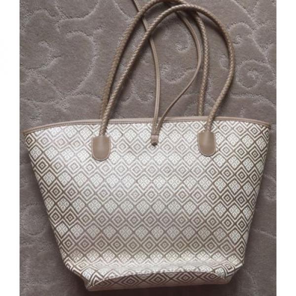 NEIMAN MARCUS~Camp Gorgeous Nude Tan &amp; White Straw Woven Pattern Large Tote Bag #3 image