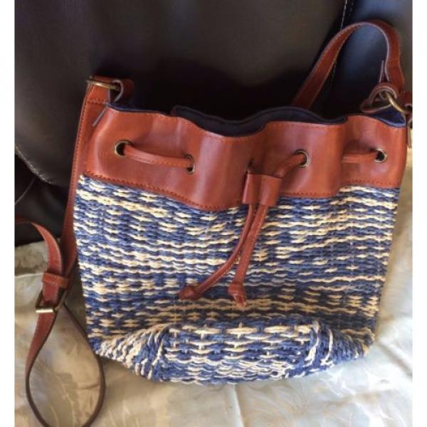 NWOT Lucky Brand Blue Straw &amp; Leather Bucket Bag #3 image