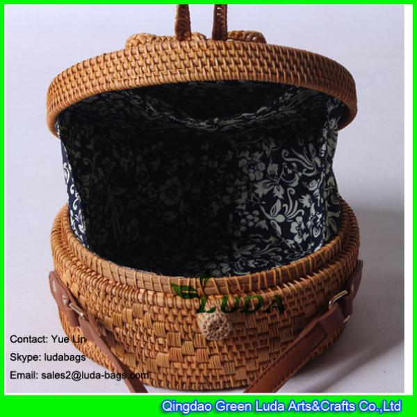 LDTT-037 Fashion natural ata bag hand woven round women beach straw bali bag #2 image