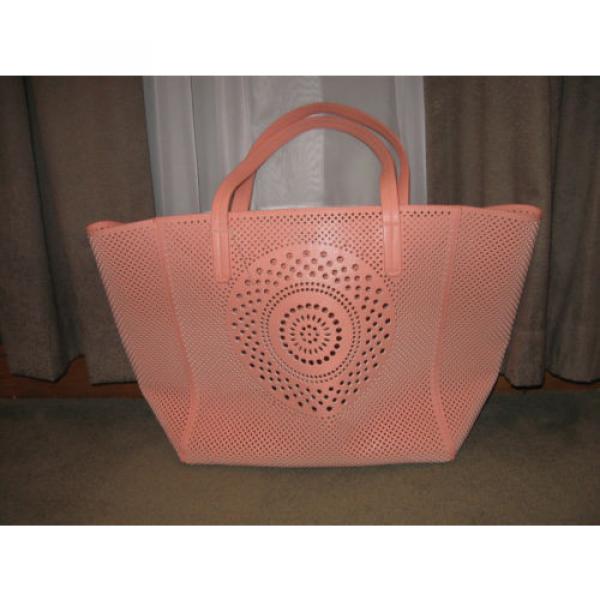 Merona laser cut large beach shoulder bag tote in Peach #1 image
