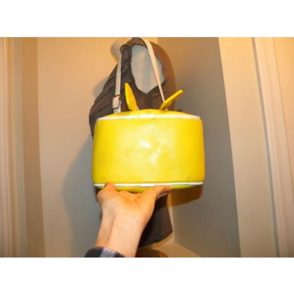 Pretty! DIAMOND &amp; RENEE LEATHERCRAFT Yellow/White Summer Fish Beach Bucket bag #4 image