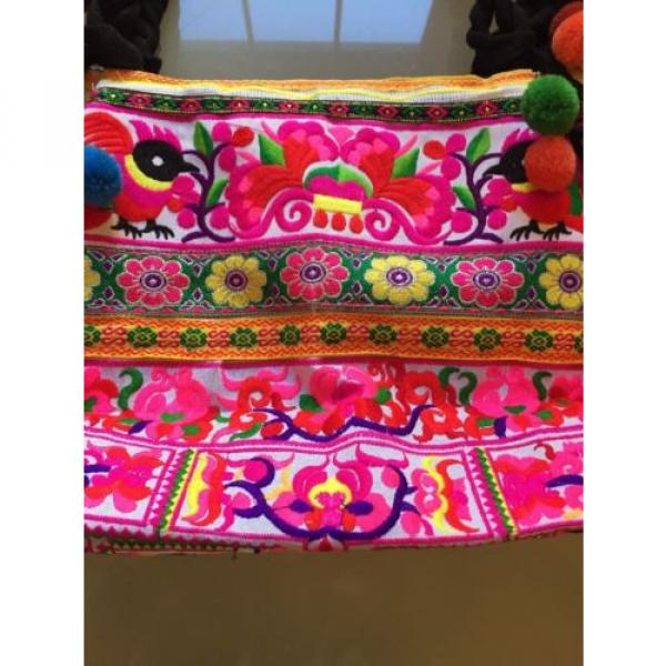NWOT Floral Birds Embroidered And Pom Pom Boho Chic Resort Beach Bag Handbag #5 image