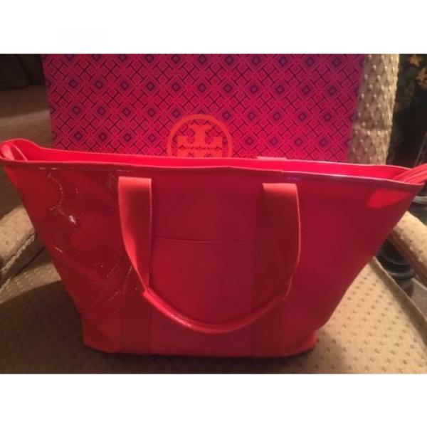 NEW Tory Burch Signature Patent Logo Canvas Zip Tote -Great Beach/Pool Tote Bag! #1 image